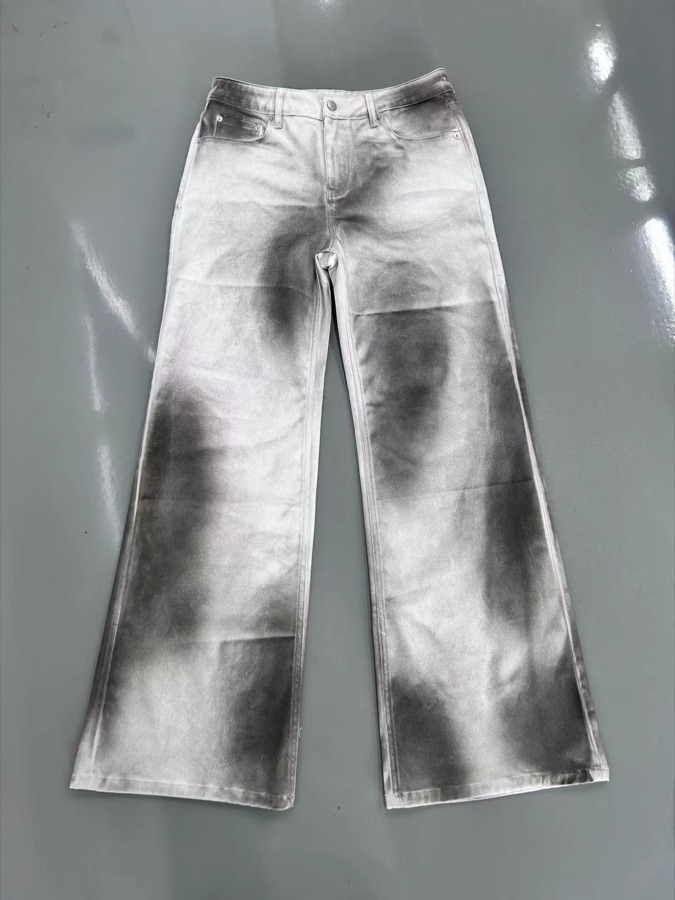 Waistband and hardware